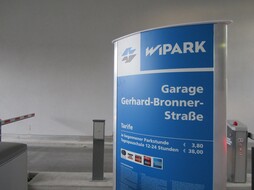 Garage Gerhard-Bronner-Straße